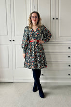 Load image into Gallery viewer, Vintage Birds jersey