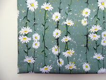 Load image into Gallery viewer, Daisy Chain on STRETCH COTTON ~exclusive~ 1 M PIECE