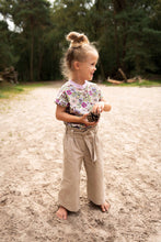 Load image into Gallery viewer, Cosmos Flower mix ecru jersey
