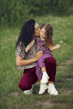 Load image into Gallery viewer, Cosmos Flower mix lavender jersey
