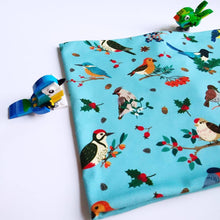 Load image into Gallery viewer, Birds on teal jersey 1.78 M PIECE
