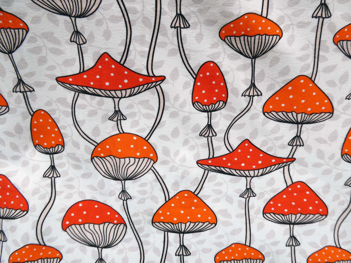 Toadstools cotton jersey 0.70 M PIECE – Fabricasa fabrics