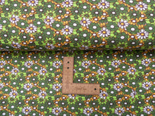 Load image into Gallery viewer, Vintage Flowers Green cotton jersey 0.65 M PIECE
